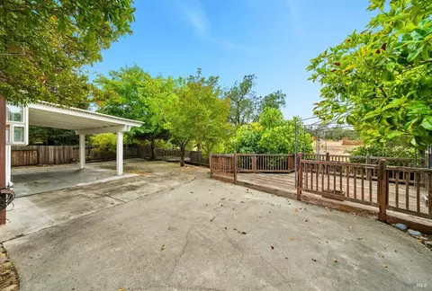 9512 Wellington Cir, Windsor, CA 95492 photo 51