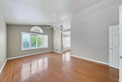 9512 Wellington Cir, Windsor, CA 95492 photo 33