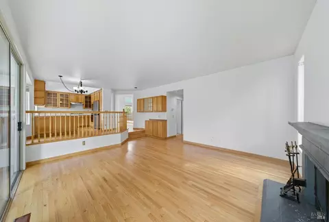 9512 Wellington Cir, Windsor, CA 95492 photo 17