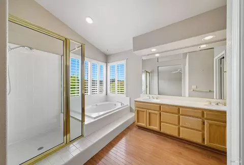 9512 Wellington Cir, Windsor, CA 95492 photo 36