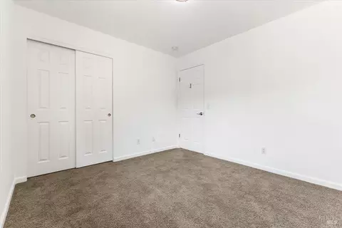 Bedroom - 989 Ventnor Ave, Windsor, CA 95492 photo 2 of 4