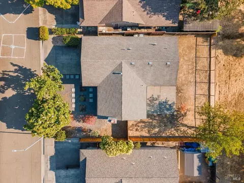 View/Area - 989 Ventnor Ave, Windsor, CA 95492 photo 5 of 5