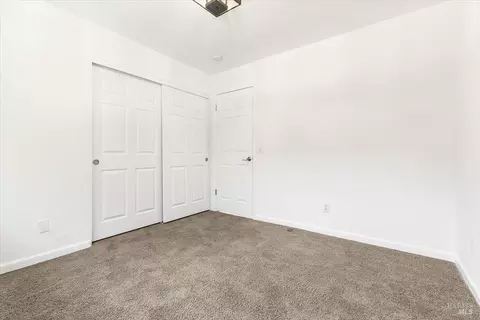 Bedroom - 989 Ventnor Ave, Windsor, CA 95492 photo 4 of 4