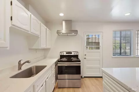 1465 Ohio St, Vallejo, CA 94590 photo 30