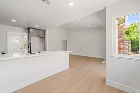 107 Sunrise Way, Vallejo, CA 94591 photo 24
