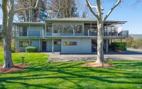 Exterior - 6201 Old River Rd, Ukiah, CA 95482 photo 3 of 11