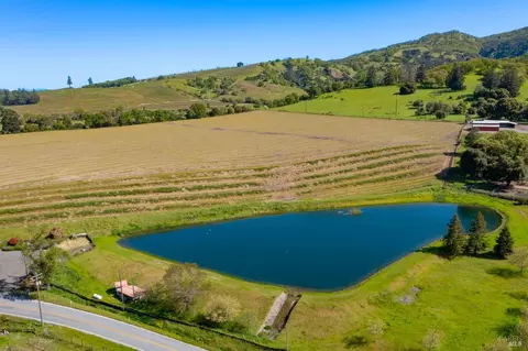View/Area - 6201 Old River Rd, Ukiah, CA 95482 photo 4 of 6