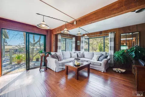 Living - 6201 Old River Rd, Ukiah, CA 95482 photo 1 of 5