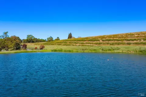 View/Area - 6201 Old River Rd, Ukiah, CA 95482 photo 2 of 6
