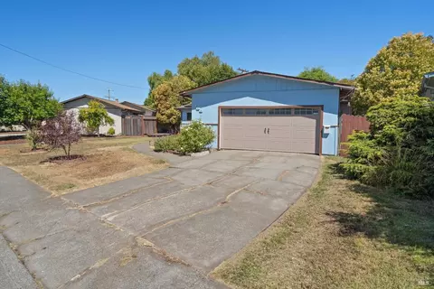 286 Adele Ave, Rohnert Park, CA 94928 photo 3