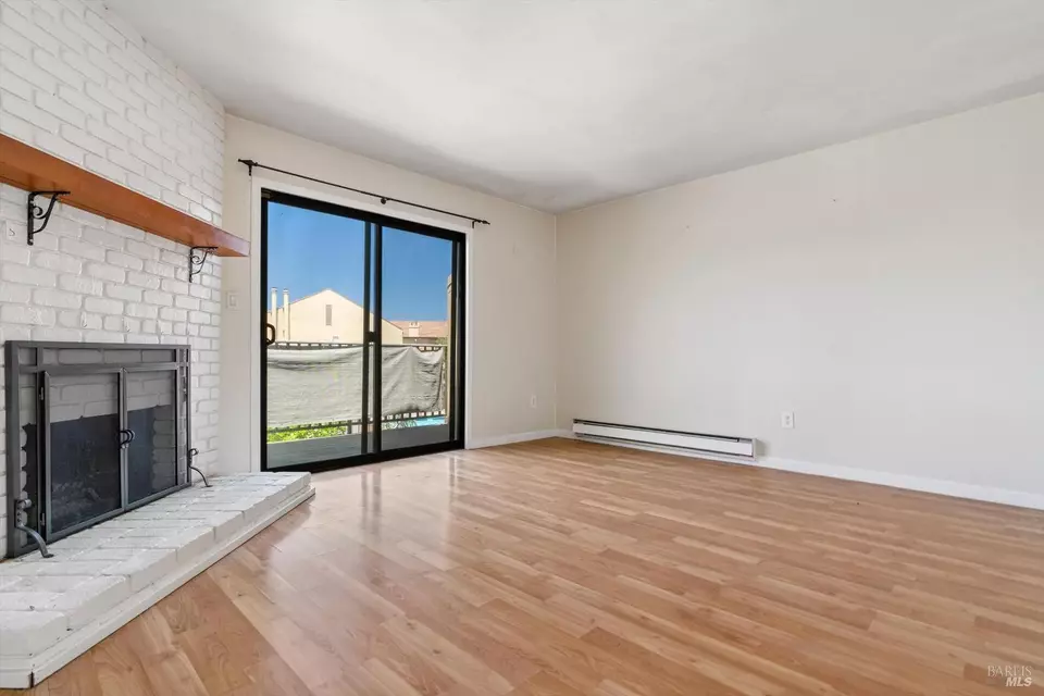 Living - 100 Marin Center Dr #70, San Rafael, CA 94903 photo 1 of 4