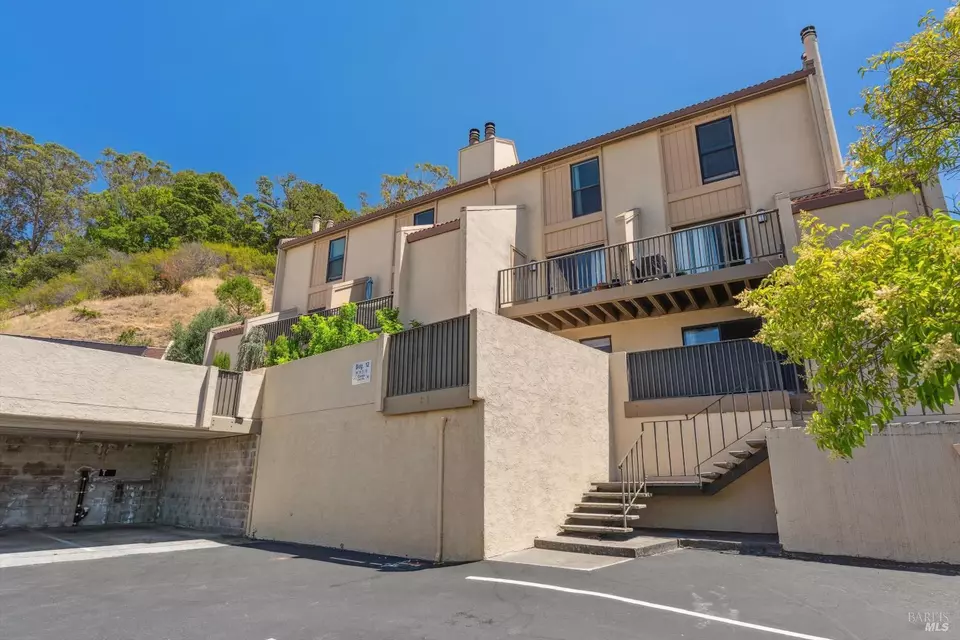 Exterior - 100 Marin Center Dr #70, San Rafael, CA 94903 photo 3 of 7