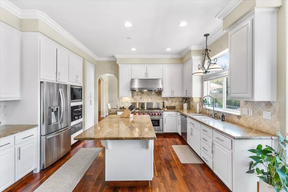 Kitchen - 729 Montebello Dr, Santa Rosa, CA 95403 photo 2 of 5
