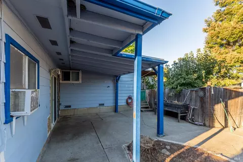 Exterior - 1367 Yokayo Dr, Ukiah, CA 95482 photo 7 of 8