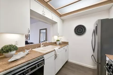 Kitchen - 400 Deer Valley Rd #2B, San Rafael, CA 94903 photo 2 of 2