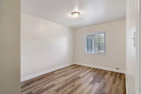 Bedroom - 615 Vervais Ave, Vallejo, CA 94591 photo 4 of 6