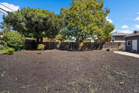 229 Hermosa Ave, Vallejo, CA 94589 photo 3