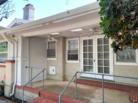 Exterior - 745 Jackson St, Fairfield, CA 94533 photo 6 of 27
