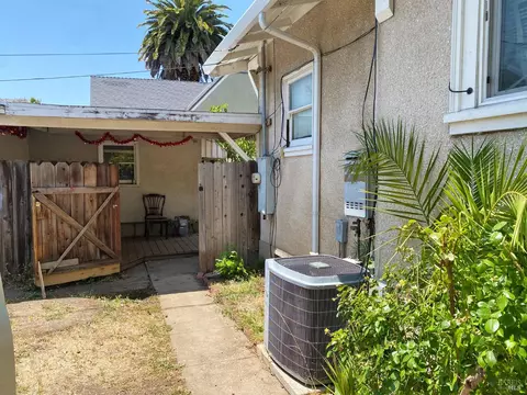 Exterior - 745 Jackson St, Fairfield, CA 94533 photo 15 of 27