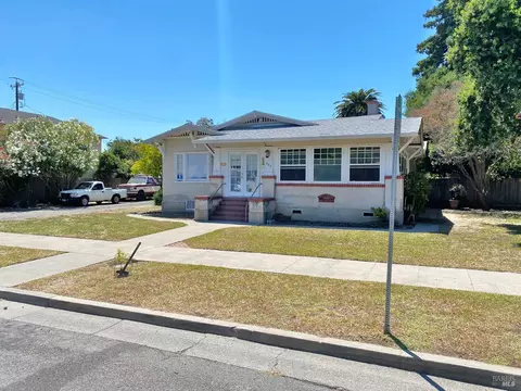 Exterior - 745 Jackson St, Fairfield, CA 94533 photo 4 of 27
