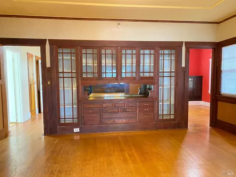 Living - 745 Jackson St, Fairfield, CA 94533 photo 7 of 11