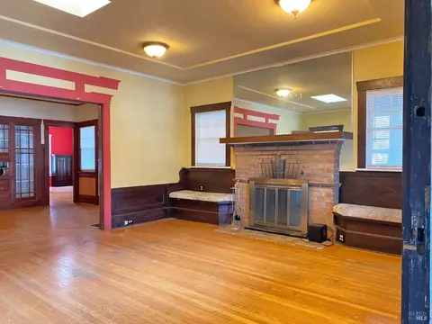 Living - 745 Jackson St, Fairfield, CA 94533 photo 2 of 11