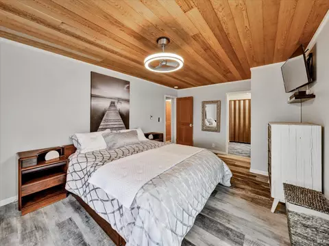 Bedroom - 20730 Heron Dr, Bodega Bay, CA 94923 photo 6 of 8