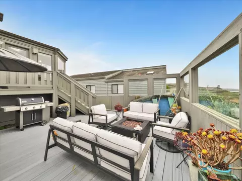 Exterior - 20730 Heron Dr, Bodega Bay, CA 94923 photo 9 of 12