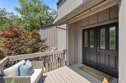 18 Eagle Gap Rd, Novato, CA 94949 photo 3
