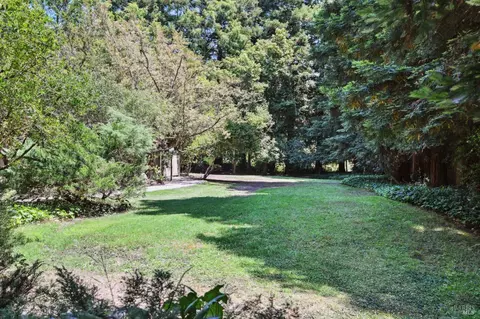 Exterior - 44 Creek Ct, Cotati, CA 94931 photo 5 of 6