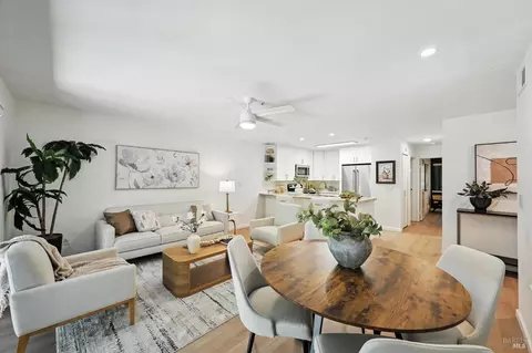 Dining - 44 Creek Ct, Cotati, CA 94931 photo 1 of 1