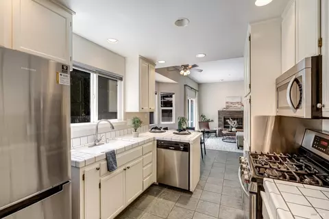 5 Capitola Ct, Napa, CA 94559 photo 8