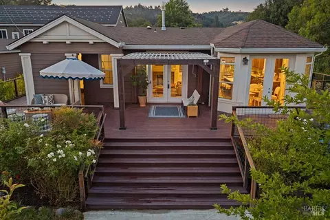 4850 Wikiup Bridge Way, Santa Rosa, CA 95404