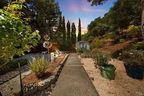 Exterior - 124 Hydrangea Ct, Vallejo, CA 94591 photo 2 of 15