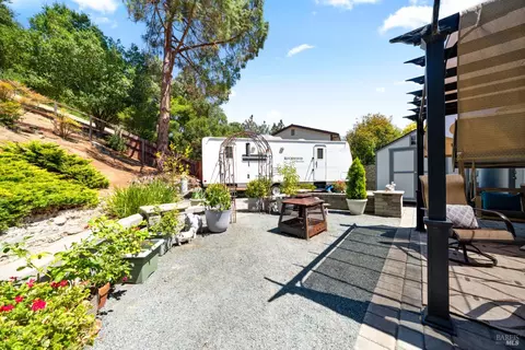 Exterior - 124 Hydrangea Ct, Vallejo, CA 94591 photo 5 of 15