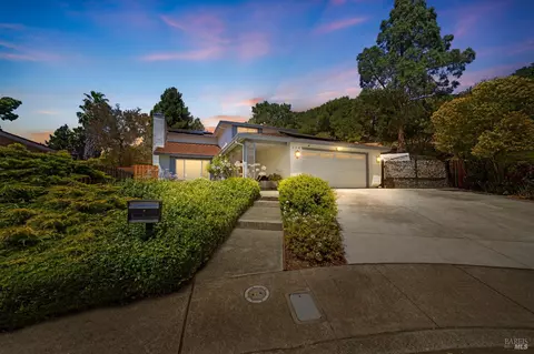 Exterior - 124 Hydrangea Ct, Vallejo, CA 94591 photo 1 of 15
