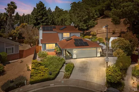 124 Hydrangea Ct, Vallejo, CA 94591