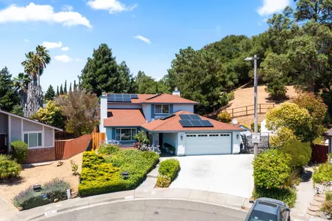 View/Area - 124 Hydrangea Ct, Vallejo, CA 94591 photo 2 of 7
