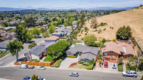 View/Area - 1607 Vervais Ave, Vallejo, CA 94591 photo 3 of 4