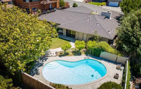 Exterior - 1607 Vervais Ave, Vallejo, CA 94591 photo 5 of 16