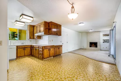 937 Manor Dr, Sonoma, CA 95476 photo 8