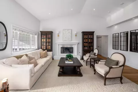 20464 5th St E, Sonoma, CA 95476 photo 8