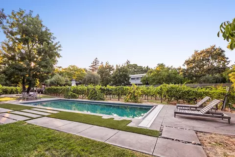 20464 5th St E, Sonoma, CA 95476 photo 38