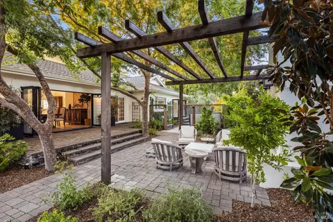20464 5th St E, Sonoma, CA 95476 photo 35