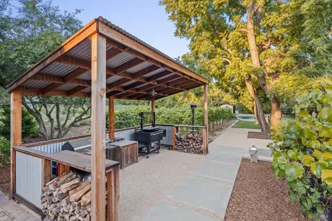 20464 5th St E, Sonoma, CA 95476 photo 36