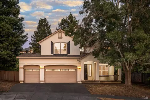 5795 Desoto Dr, Santa Rosa, CA 95409