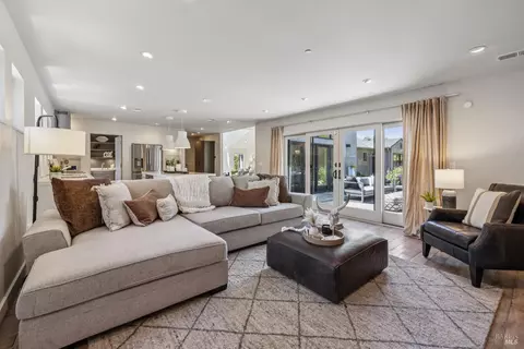 Living - 17 Juno Rd, Tiburon, CA 94920 photo 1 of 1