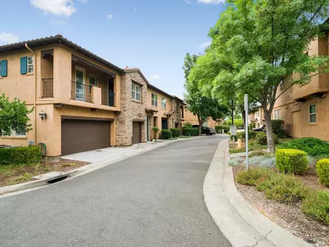 Exterior - 165 Stonegate Cir #E, Cloverdale, CA 95425 photo 3 of 3