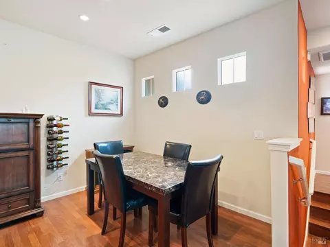 Dining - 165 Stonegate Cir #E, Cloverdale, CA 95425 photo 1 of 1