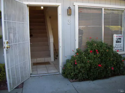 805 South St #3, Hollister, CA 95023